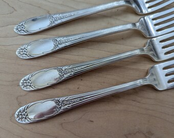 かのん　イギリスアンティーク　フォーク かのん イギリスアンティーク フォーク かのん イギリスアンティーク