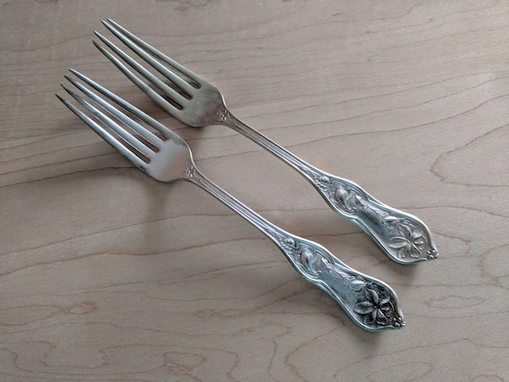 Wallace Violet Sterling Silver Dinner Fork 7 5//8/" No Mono