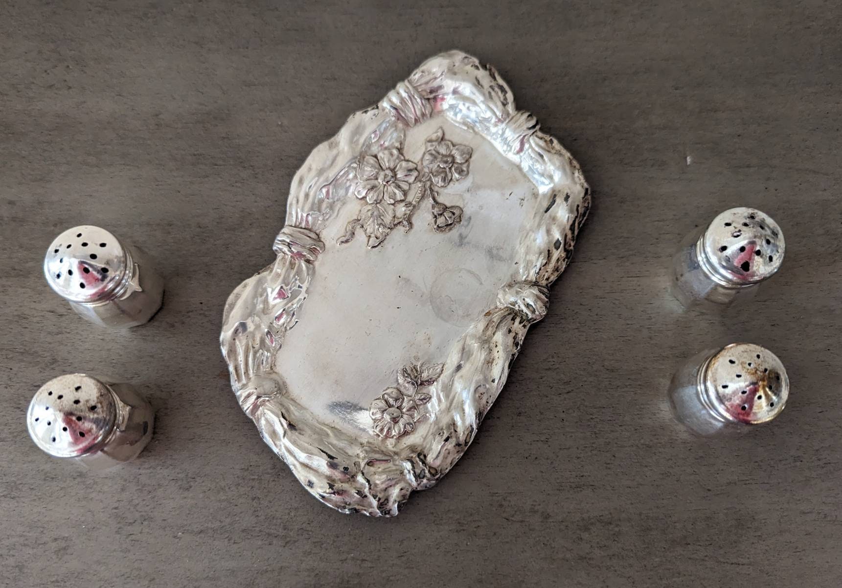 ヴィンテージ Wm A Rogers ソルト/ペッパーシェーカー 4 個セット 花柄