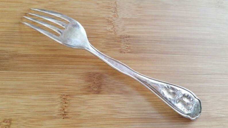 Set of 6 Antique W R Keystone 1908 CARNATION Dinner Fork 7 12