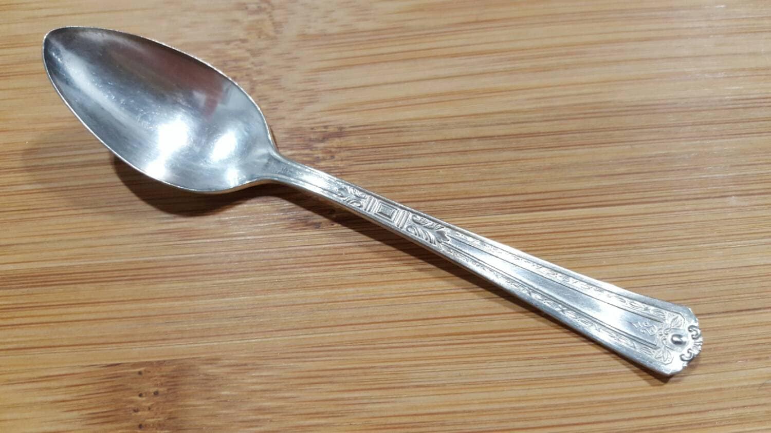 北欧ヴィンテージ　デミタス　スプーン ヴェルーテ〉デミタススプーン No.19606-100 | LUCKYWOOD｜ラッキーウッド