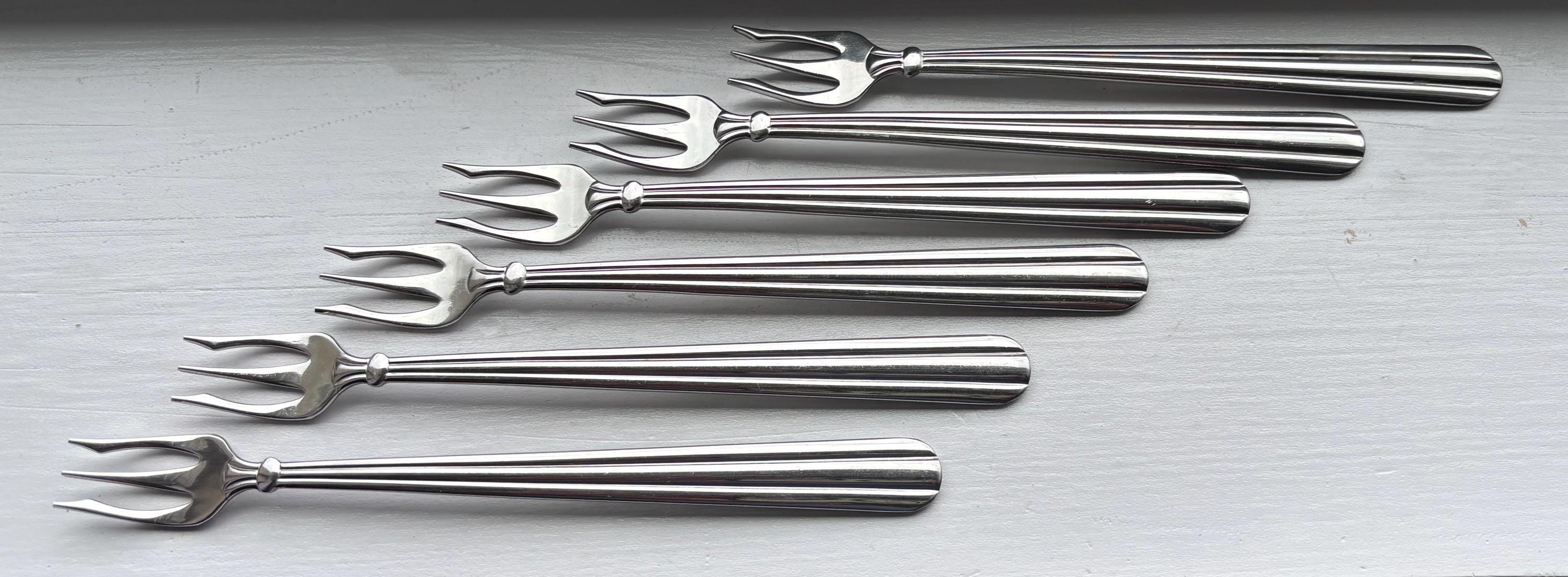 値下げ❣SILVER950銀製フルーツフォーク 3本セット透かし装飾ヴィンテージ 驚くほどゴージャスでエレガントなヴィンテージ ONEIDA TENNYSON