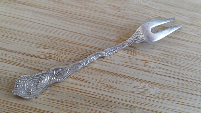 Antique Collectible NILS JOHAN Flowers /& Scrolls Lemon Fork 4 Sweden Set of 2