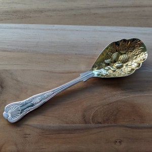 Vintage Silver Plate Gold Wash Repousse Bowl KINGS Sugar/Preserve Spoon 5 7/8"