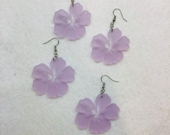 Tiki Wonderful Wisteria Frosted Plexiglass Hibiscus Earrings 2 Sizes FREE SHIPPING