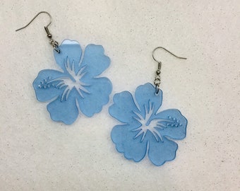 Pretty Periwinkle Blue Frosted Plexiglass Hibiscus Tiki Earrings 2 Sizes FREE SHIPPING