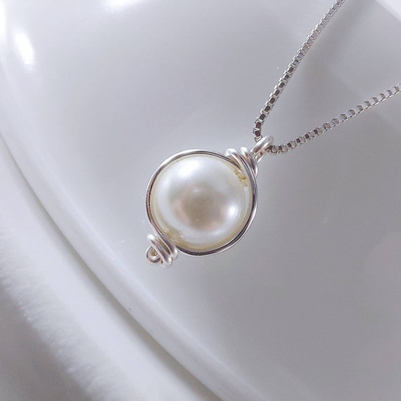 Buy SHAYA BY CARATLANE A Pearl Of Love (8mm) Necklace in 925 Silver |  Shoppers Stop