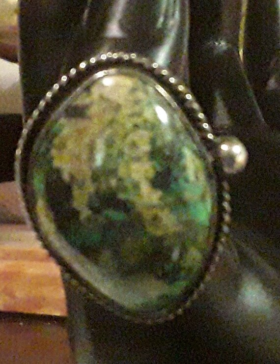 SterlingSlver Ring..Large Malchite  Stone..1-1/2 … - image 1