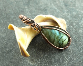 Unique pendant, copper jewelry, labradorite, turquoise green, gift, Celtic jewelry, unique piece