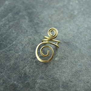 Ear clip simple, spiral Messing