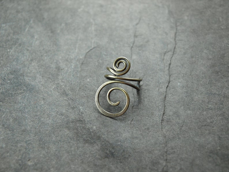 Ear clip simple, spiral Messing antik