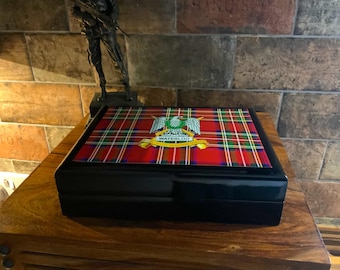 Royal Scots Dragoon Guards Exclusive and Premium Military Medals Box, Great Gift box.  Beautiful Polished Wood and Exquisite Ceramic Top.