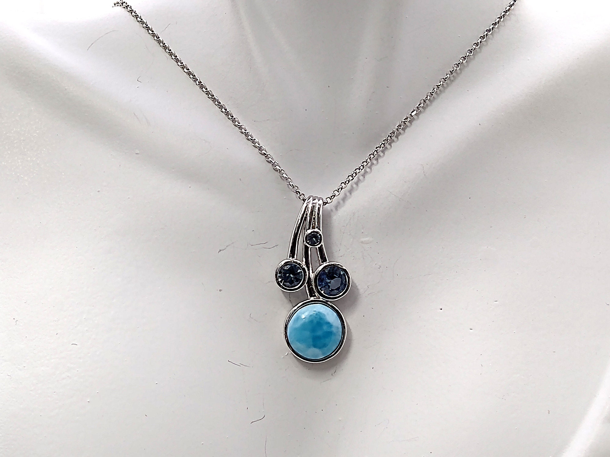ラリマー 10 mm ペンダント/ネックレス、アクアマリンのアクセント付き 