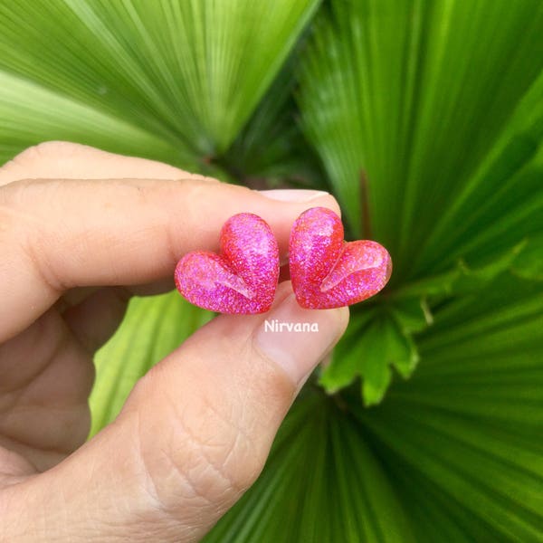 1 Pair (2 Pieces) Cherry Red Pink Dichroic Glass Heart Plugs Pyrex