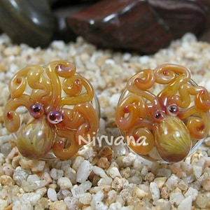 1 Pair (2 Pieces) Exotic Silver Octopus Plugs Pyrex Glass