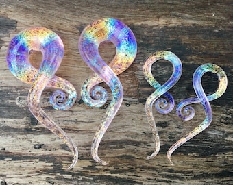 1 Pair (2 pieces) Translucent Aquatic Rainbow With Translucent Pink Background Dichroic Glass Note Spirals