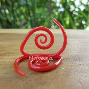 1 Pair (2 Pieces) Solid Color Red Tear Drop Glass Spirals