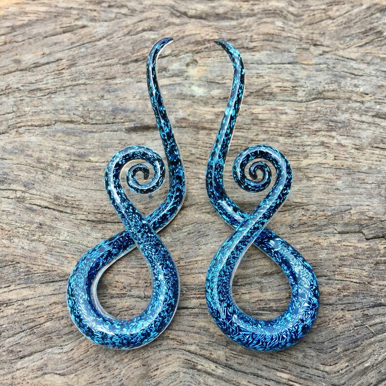 1 Pair 2 Pieces Aqua Dichroic Glass Note Spirals image 3