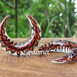 1 Pair (2 Pieces) Black & Red Encased Twist Pinchers Spirals Glass