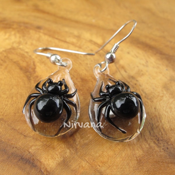 1 Pair - Custom Made Glass Black Widow Spider Hanging Earrings