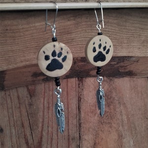 Medicine wheel earrings - Wolf paw - ref: BO 3 WP1