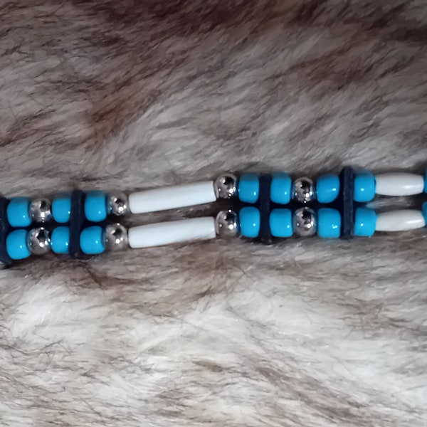 Native American bracelet 2 rows, bone, blue glass beads - ref: B 421