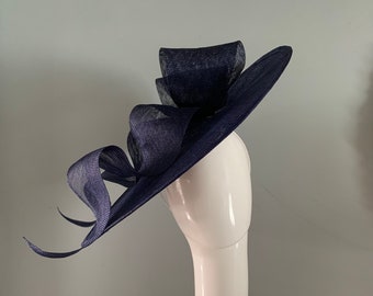 Navy Blue Saucer Hat / Fascinator Adorned With a Crin Wave  display picture 2