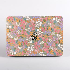 Cute Colourful Flowers Clear MacBook Case for MacBook Air & MacBook Pro, Air 15 A3114, Air 13 M3, Pro 14 M2 A2779, A2681, A3113, Pro A2338