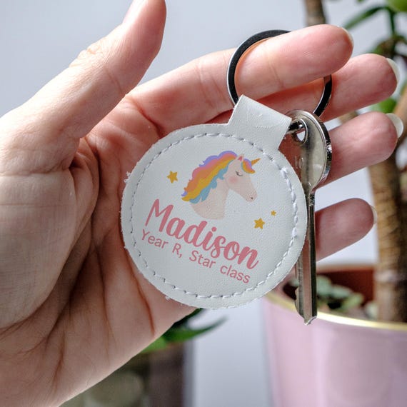 Etiqueta para mochila infantil personalizada/Llavero con nombre