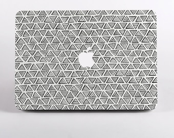 Geometric Triangle MacBook Case for Pro, Air and MacBook Neo models. Minimalist laptop cover