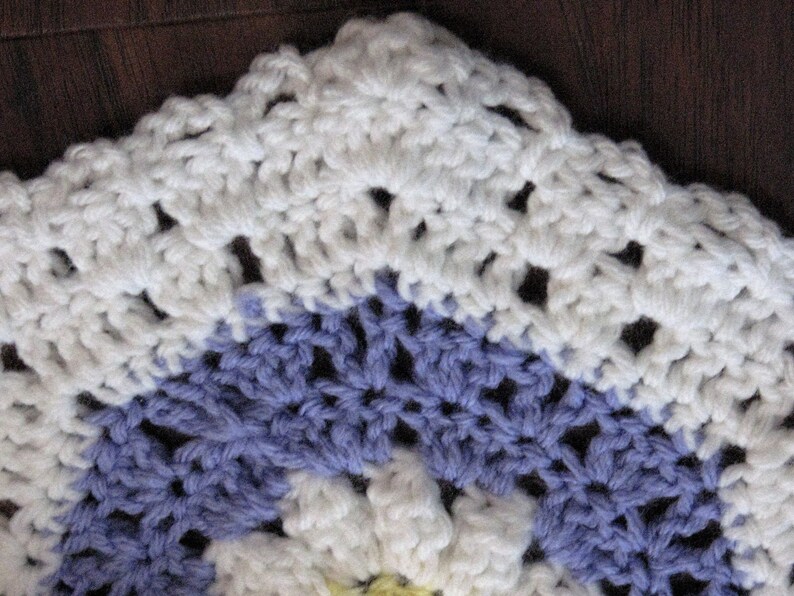 CROCHET PATTERN Lacy Daisy Octagon Granny Baby Afghan Crochet Pattern