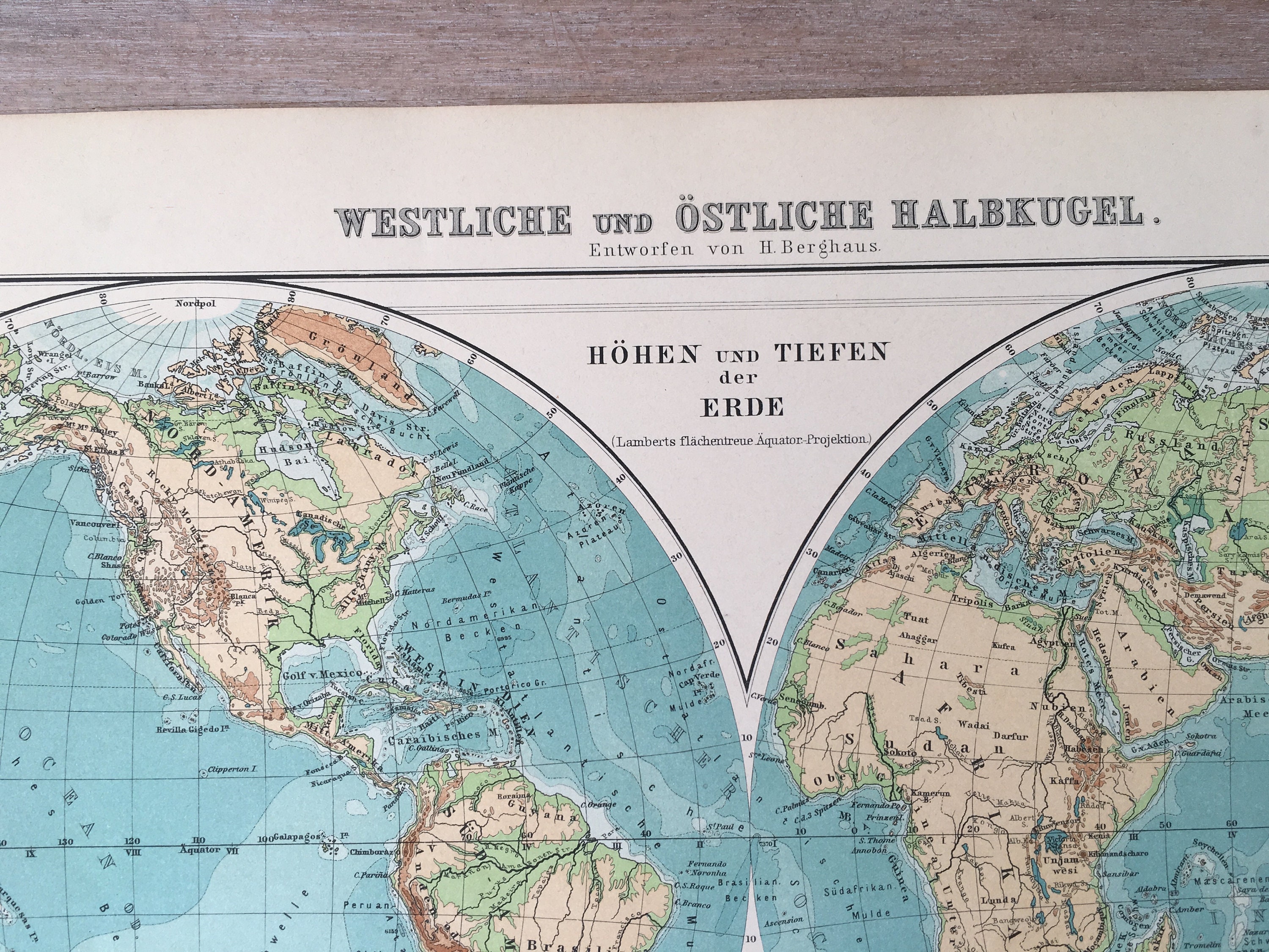 1906 年の西半球と東半球のアンティーク地図、旧世界の本物の地図