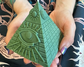 All Seeing Eye Pyramid Candle