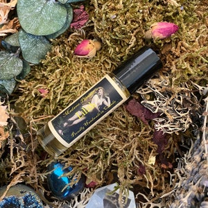 Lilith | love spell | essential oil l love magic roller oil