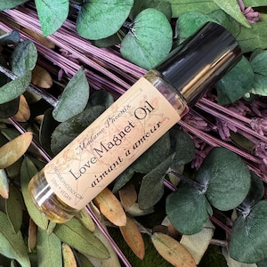 Love Magnet Roller Oil: Spicy Floral Vegan Blend (10ml)