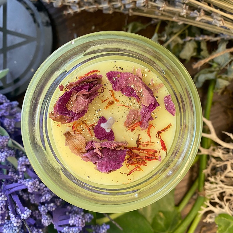 TheMadamePhoenix Spring Blessings Candle - Thumbnail 3