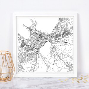 PLAN DE LA VILLE DE TALLINN - affiche de carte fine art - impression de carte de Tallinn, Estonie, carte de la ville minimaliste, décoration intemporelle, art mural classique, carte carrée