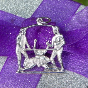 Pre-Loved West Indian Caribbean Limbo Dancers Sterling Silver Pendant - Trinidad & Tobago, Barbados, Jamaica Island Style Dance Game Contest