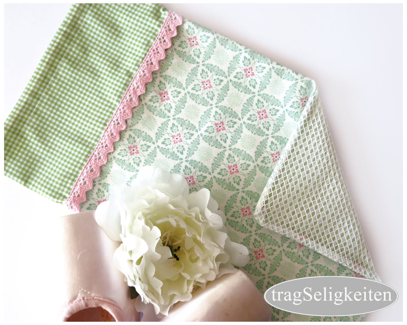 green ballet shoe bag, pointe shoe bag, green pink, dance shoe bag, drawstring bag, mesh back, ballet gift, dance gift, availabl