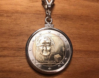 Pendant Maria Montessori 2 Euro coin in sterling bezel, Teacher appreciation gift, Montessori gift, Maria Montessori Commemorative