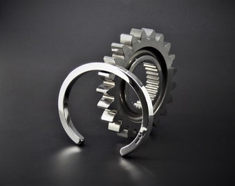 Heavy Solid Sterling Silver Bangle: Square Torque Bracelet, London Hallmark