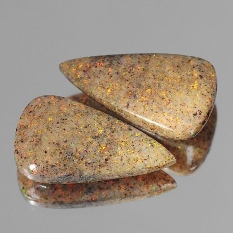 10.25ct Natural Loose Gemstones Fancy Pear Pair Red Flash Australia Boulder Opal