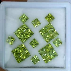 16.00ct Natural Green Peridot Gemstone Lot: 5mm Princess Cut