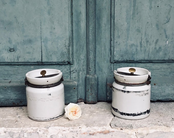 A stunning pair of very rare Antique French 19th century apothecary acid pots in heavy porcelain - chemist - drugstore - pharmacy -pot -jar