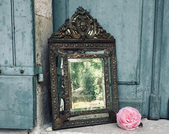Cushion mirror - Stunning antique French repoussé cushion or pareclose mirror - Venetian - Versailles - original beveled glass
