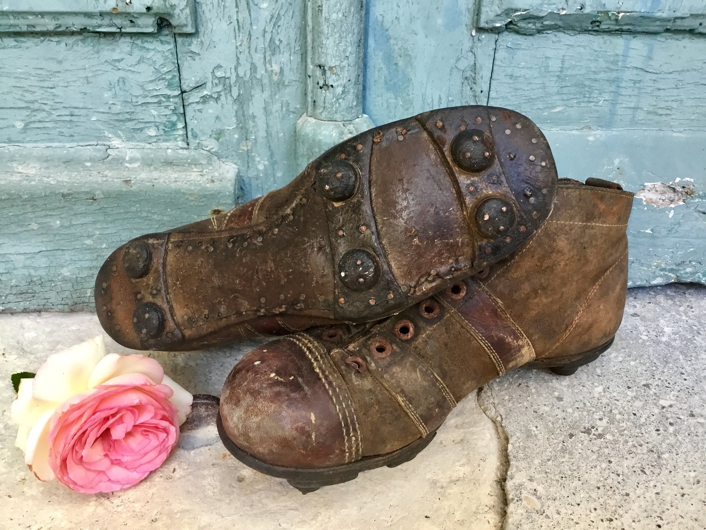 boys leather football boots