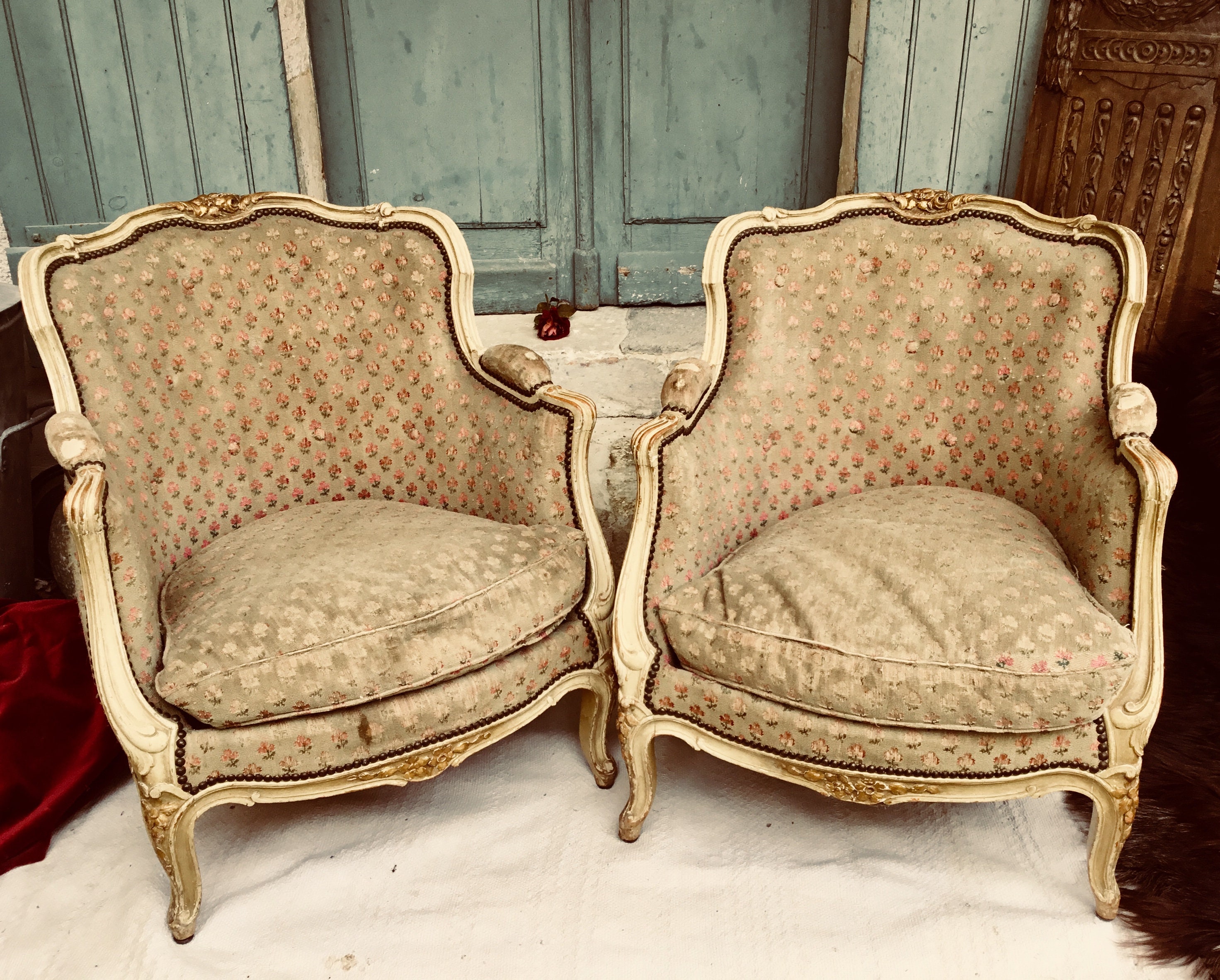 Pair French chairs a charming pair of antique French boudoir chairs