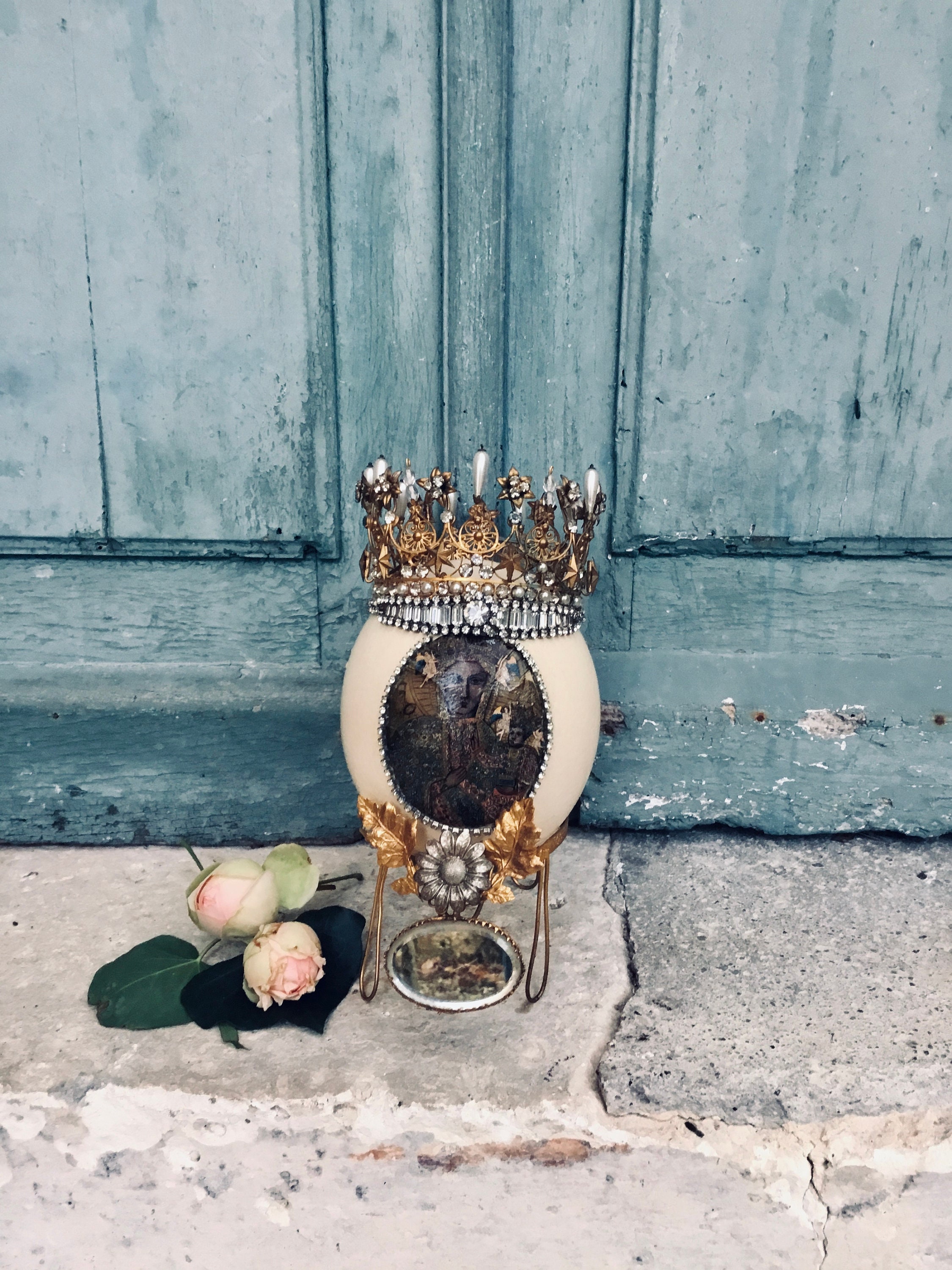 Une Superbe Grande Couronne Antique de Statue Santo Français en Bronze Doré avec Cristal Roche Diama