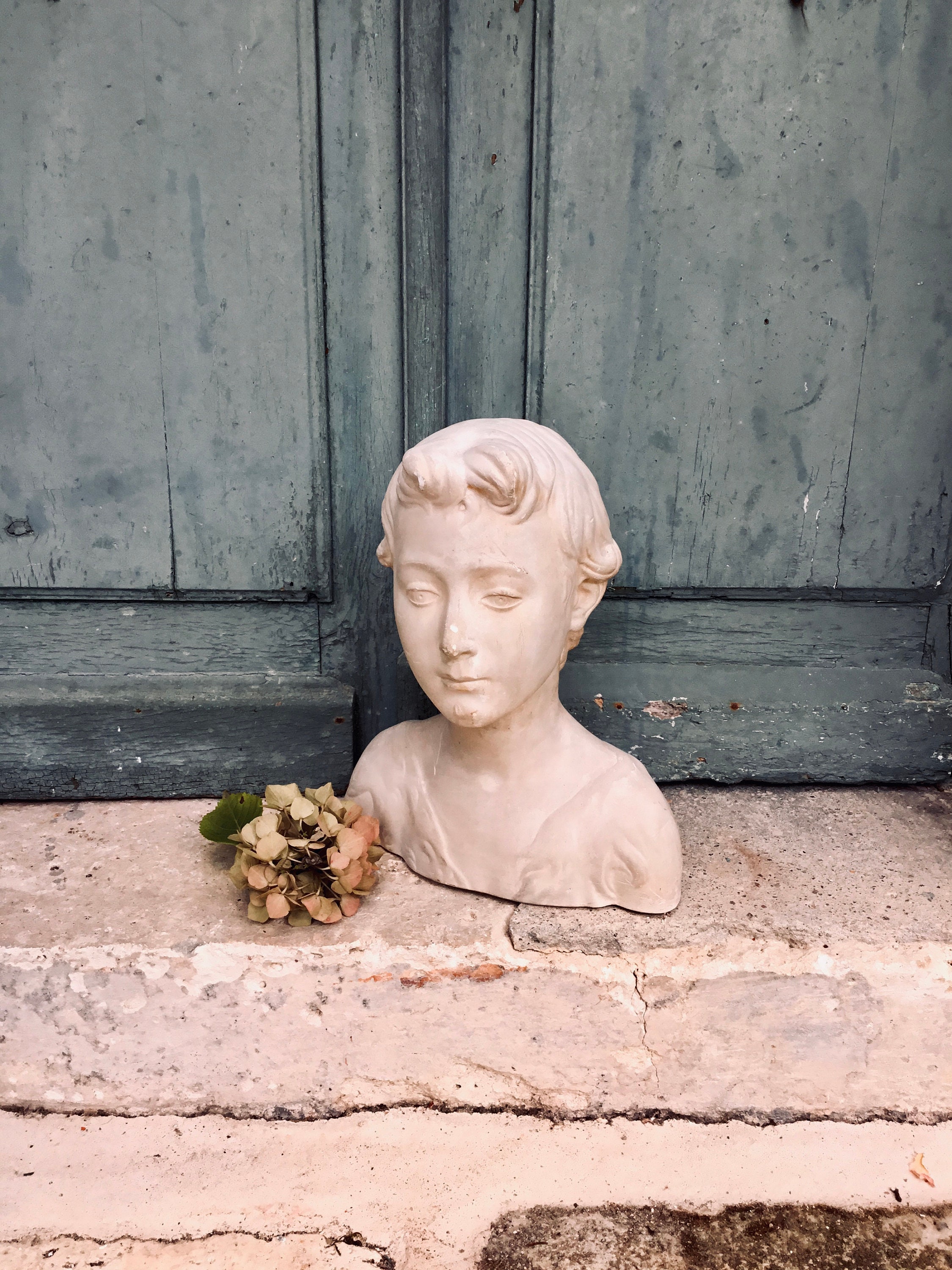 Un Superbe Buste Antique de L'enfant Saint Jean-Baptiste - Après La Renaissance Originale Par Mini D