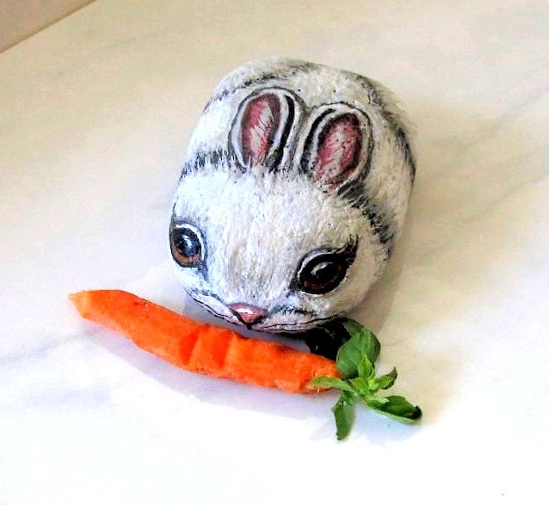 Rabbit Rock Paintings, Made to Order, Hand Painted, Animal Rock Art ...